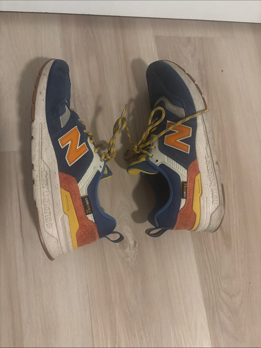 New Balance men’s sneakers sz 8.5 - Picture 5 of 6